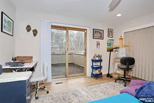 10 Romopock Ct, Mahwah, NJ 07430 - Photo 31