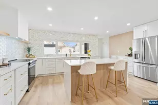 290 Queen Anne Rd, Teaneck Township, NJ 07666 - Photo 9