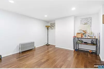 158 S Clinton Street, East Orange, NJ 07018 - Photo 9