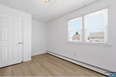 143 Carpenter Street, Belleville, NJ 07109 - Photo 33