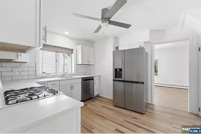 143 Carpenter Street, Belleville, NJ 07109 - Photo 15