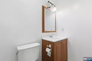 143 Carpenter St, Belleville, NJ 07109 - Photo 23