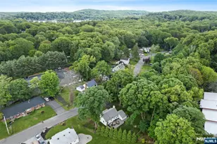 17 Woodstone Rd, Rockaway, NJ 07866 - Photo 19