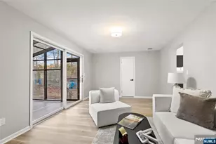 77 Chestnut Dr, Wayne, NJ 07470 - Photo 25