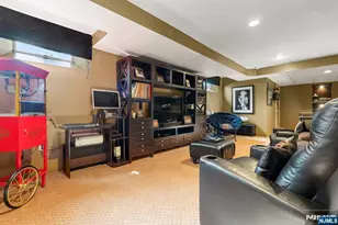 9 Woodland Ct, Wayne, NJ 07470 - Photo 21