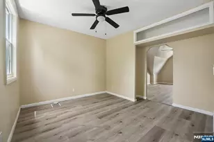31 Claremont Ave, Jersey City, NJ 07305 - Photo 29