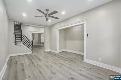 31 Claremont Avenue, Jersey City, NJ 07305 - Photo 3