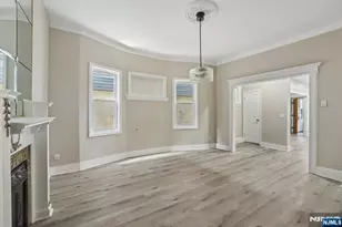 31 Claremont Ave, Jersey City, NJ 07305 - Photo 9