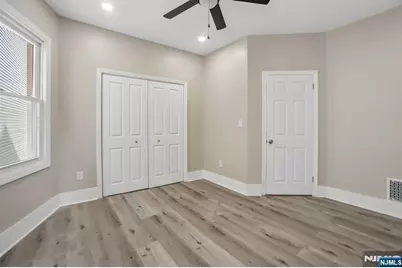 31 Claremont Avenue, Jersey City, NJ 07305 - Photo 25
