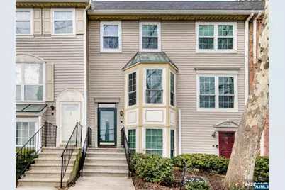 77 Howard Street, Newark, NJ 07103 - Photo 1
