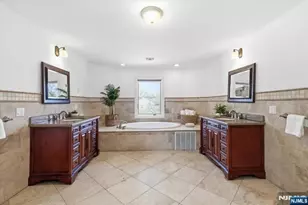 20 Bearbrook Dr, Woodcliff Lake, NJ 07677 - Photo 17