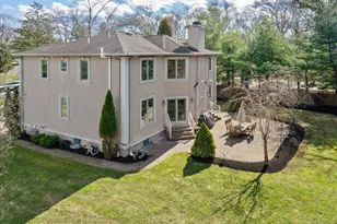 20 Bearbrook Dr, Woodcliff Lake, NJ 07677 - Photo 27