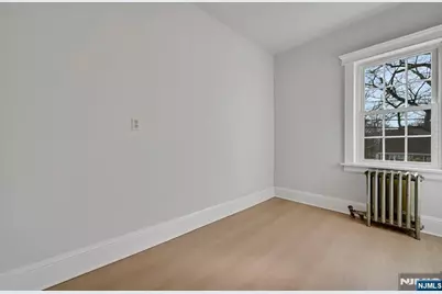 82 Blauvelt Avenue, Dumont, NJ 07628 - Photo 11