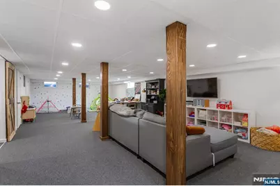 125 Meadowbrook Avenue, Wanaque, NJ 07465 - Photo 31