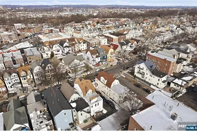 305 Clifton Avenue, Newark, NJ 07104 - Photo 29