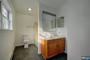 74 Camp Ln, Fairfield, NJ 07004 - Photo 21