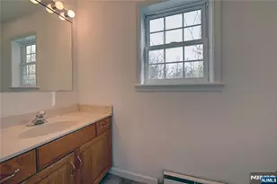 74 Camp Ln, Fairfield, NJ 07004 - Photo 17
