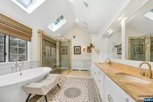 1 Seton Ln, Mahwah, NJ 07430 - Photo 23