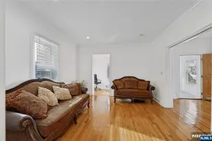 73 Fairview Ave, Teaneck Township, NJ 07666 - Photo 9