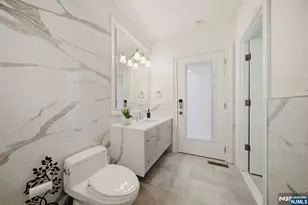 61 Essex Dr, Tenafly, NJ 07670 - Photo 9