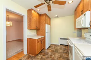 438 Mt Prospect Ave, Clifton, NJ 07012 - Photo 9