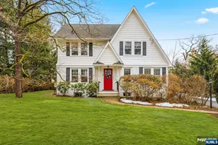 97 Harding Rd, Glen Rock, NJ 07452 - Photo 5