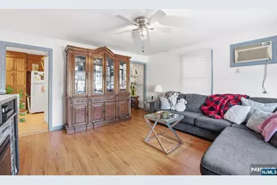 160 Barnert Avenue, Totowa, NJ 07512 - Photo 5
