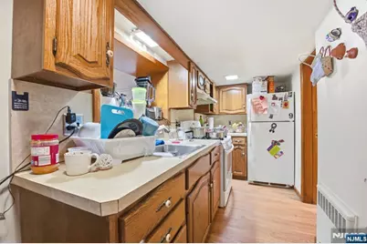 160 Barnert Avenue, Totowa, NJ 07512 - Photo 7