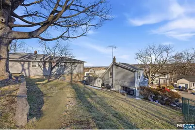 160 Barnert Avenue, Totowa, NJ 07512 - Photo 3