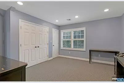506 Sunderland Road, Teaneck Township, NJ 07666 - Photo 33