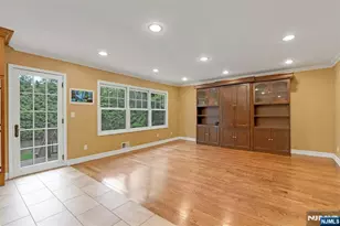 506 Sunderland Rd, Teaneck Township, NJ 07666 - Photo 7