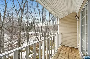 130 Raintree Ln, Mahwah, NJ 07430 - Photo 11