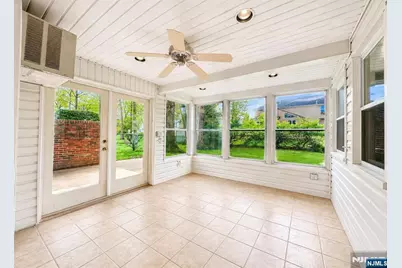 274 Seton Hall Drive, Paramus, NJ 07652 - Photo 19