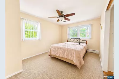 274 Seton Hall Drive, Paramus, NJ 07652 - Photo 13