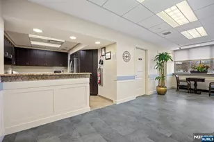 2100 Linwood 17N, Fort Lee, NJ 07024 - Photo 23