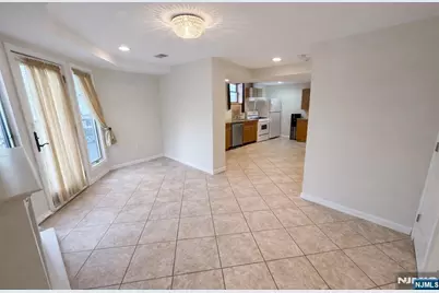 416 Oncrest Terrace, Cliffside Park, NJ 07010 - Photo 27