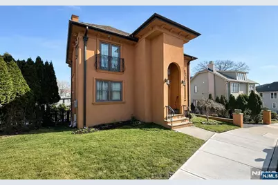 416 Oncrest Terrace, Cliffside Park, NJ 07010 - Photo 1