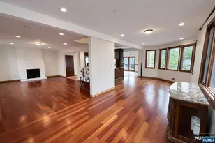 416 Oncrest Terrace, Cliffside Park, NJ 07010 - Photo 5
