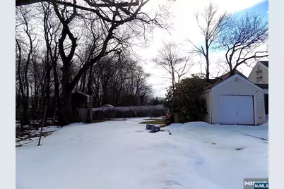 21 Romondt Road, Pequannock Township, NJ 07444 - Photo 3