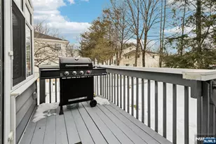 303 Pershing Ave, Ridgewood, NJ 07450 - Photo 23