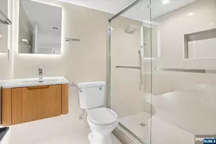 12-25 Eastern Dr, Fair Lawn, NJ 07410 - Photo 17