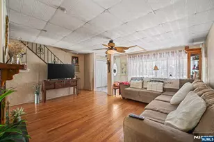 200 Page Ave, Lyndhurst Township, NJ 07071 - Photo 5