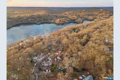 8 Brush Hill Road, Kinnelon, NJ 07405 - Photo 33