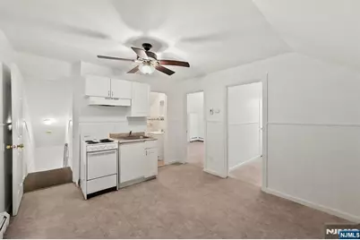 190 N 1st Street, Paterson, NJ 07522 - Photo 31