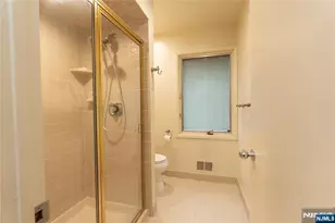 22 Post Ln, Livingston, NJ 07039 - Photo 25