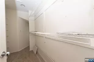 22 Post Ln, Livingston, NJ 07039 - Photo 29