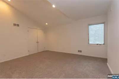 22 Post Lane, Livingston, NJ 07039 - Photo 23