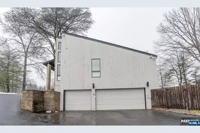 22 Post Lane, Livingston, NJ 07039 - Photo 37