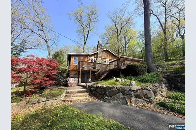 390 Lakeview Avenue, Ringwood, NJ 07456 - Photo 1