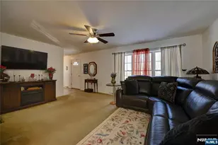 6 Hudson Ave, Jefferson Township, NJ 07438 - Photo 9